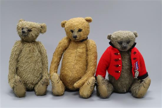 Three Burlington Bearties artist bears